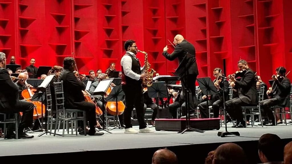 Amaury Sánchez y la Orquesta Filarmónica de Santo Domingo celebran la identidad dominicana en el Teatro Nacional