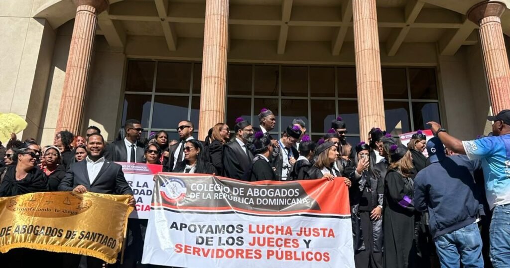 Jueces y servidores judiciales paralizan tribunales y reavivan reclamos por la crisis del Poder Judicial