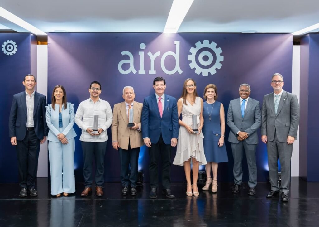 Premio AIRD pone foco en la industria y reabre la exigencia de explicar sus retos al país