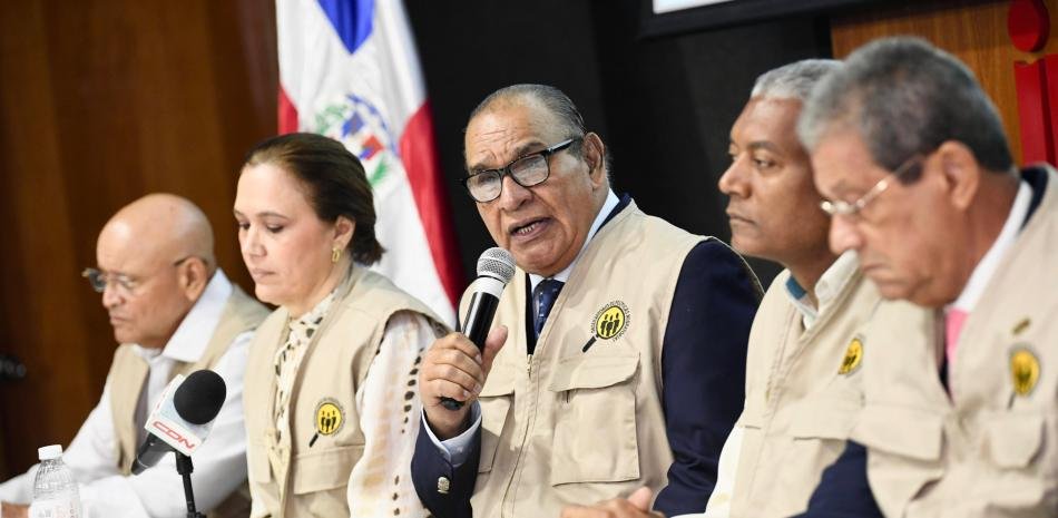 Observatorio registra más de 100 mil deportaciones, pero advierte brechas en el cumplimiento de la política migratoria