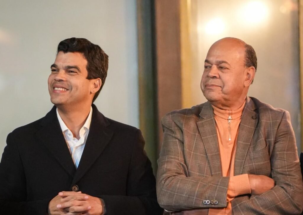 Arnaud suma en Long Island al empresario Taveras para organizar su financiamiento exterior
