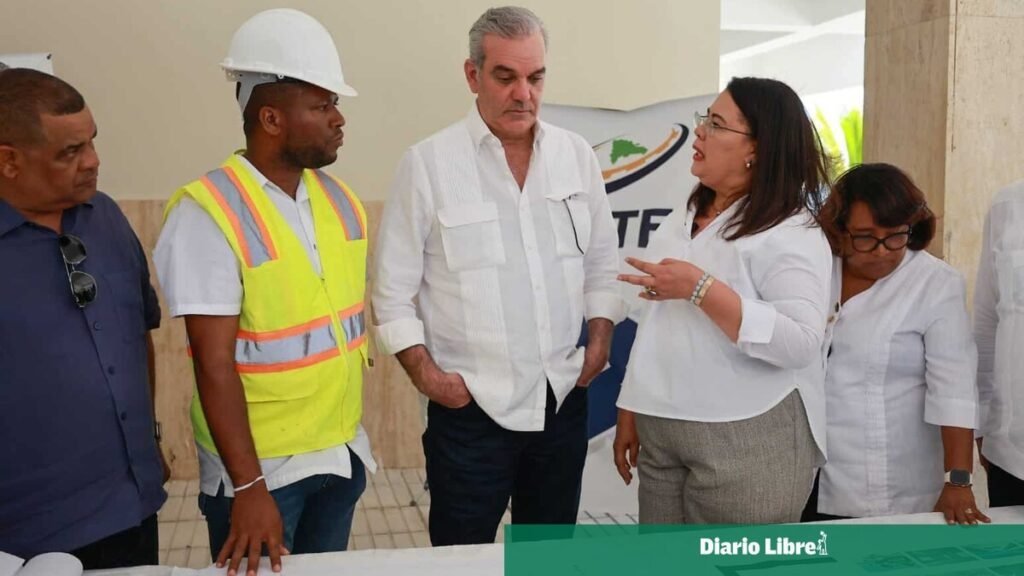 Abinader supervisa en Barahona la obra del Hotel Escuela Guarocuya con el muelle aún sin licitar