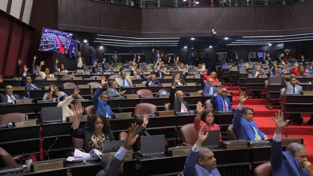 Diputados aprueban reforma que endurece sanciones en estados de emergencia