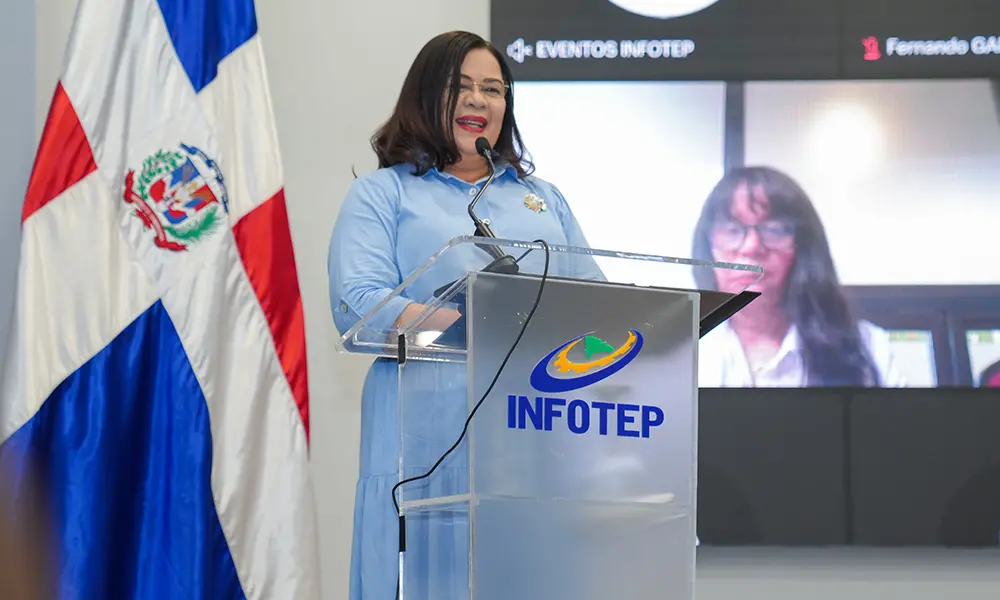 Infotep gradúa a 101 personas en programa de negocio verde y plantea medir su impacto