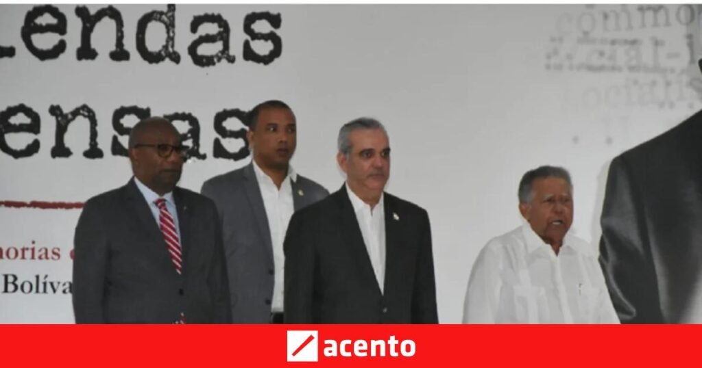 Santo Domingo acoge presentación de la autobiografía de Juan Bolívar Díaz con un llamado al periodismo como freno al poder