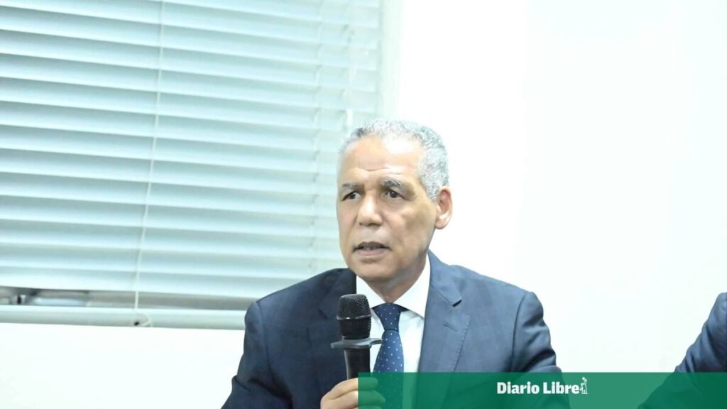 Funglode centra debate en justicia y democracia en medio de persistentes exigencias de vigilancia institucional