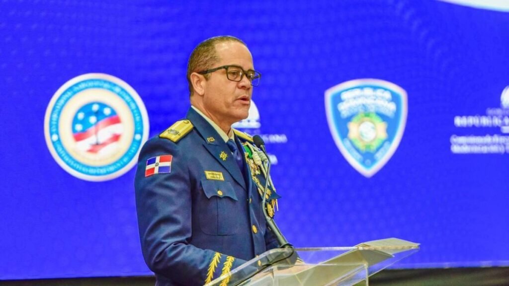 Policía Nacional: director presenta balance de 100 días y reafirma su apuesta por la reforma y la confianza ciudadana