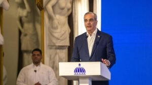 Abinader impulsa en el Senado una reforma al Código Civil para unificar la vigencia de las leyes en el Gran Santo Domingo