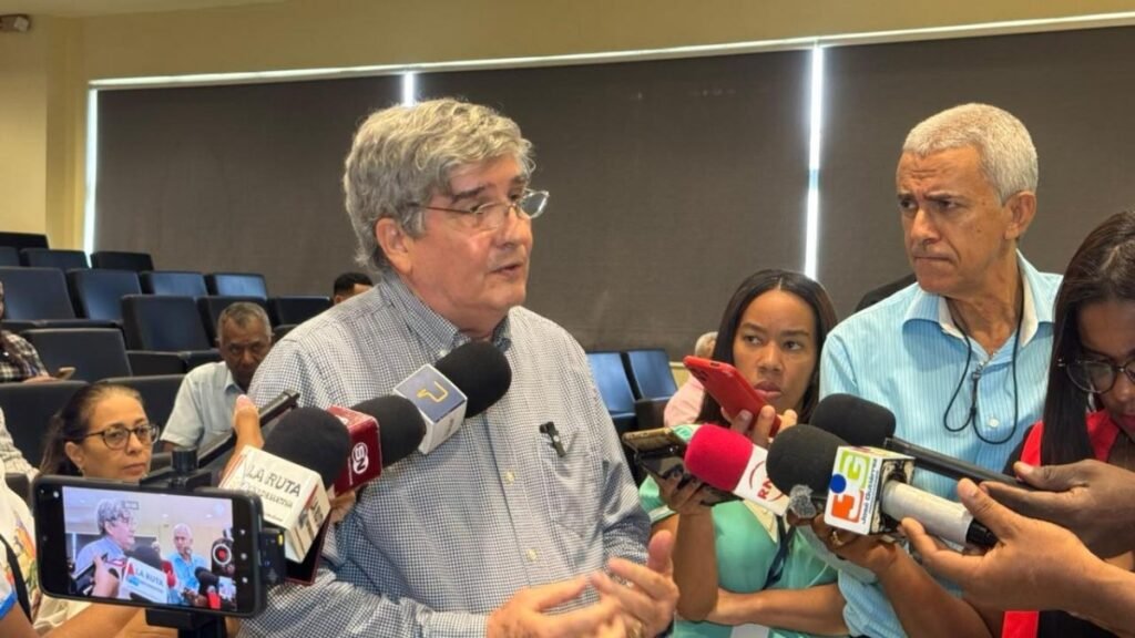 Advierten distorsiones en combustibles: consumidores pagan por encima de lo técnicamente justificado