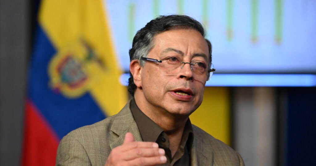 Comisión de la Cámara abre investigación disciplinaria a Petro por publicaciones en X