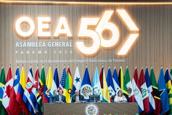 Panamá y China chocan en la OEA y se agrava el costo del conflicto portuario