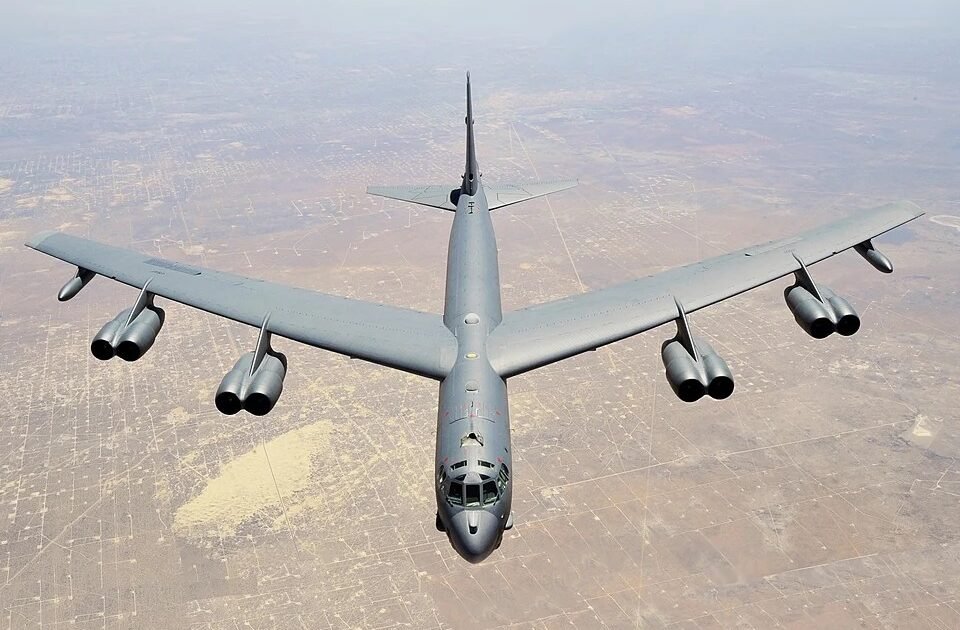 Accidente de B-52 en California abre presión por explicaciones sobre seguridad y estado de la flota