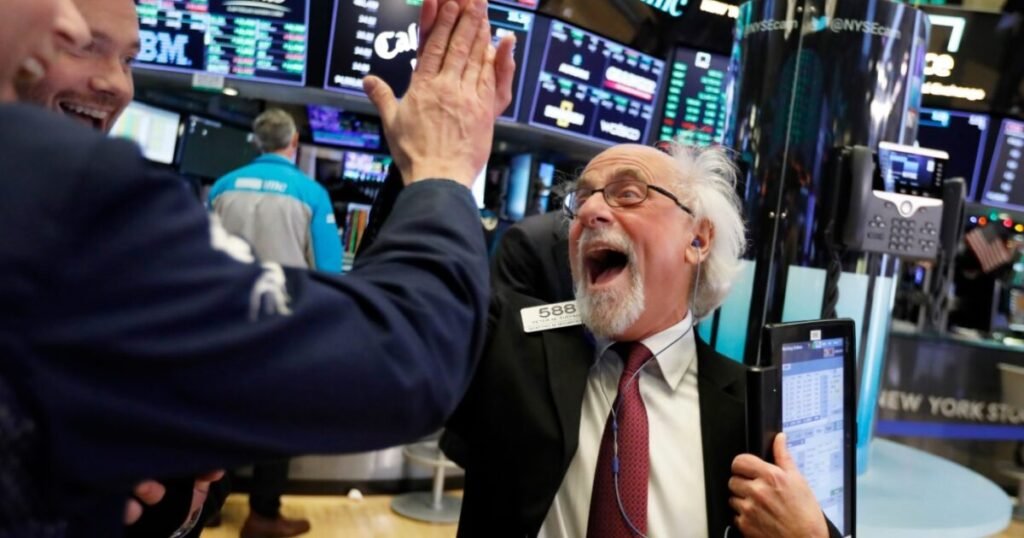 Wall Street avanza con prudencia mientras la escalada con Irán mantiene la presión sobre el mercado