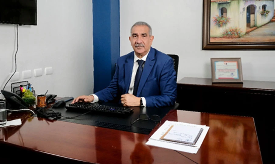 Alto Costo niega escasez en Santiago y queda bajo presión por ampliar coberturas