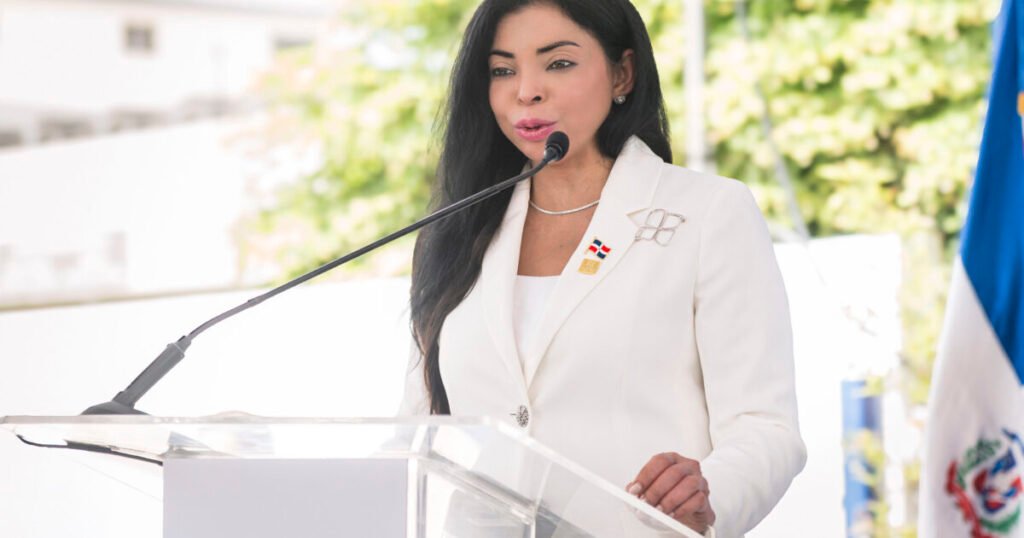 Yeni Berenice reafirma ofensiva contra la corrupción tras fallos que reactivan dudas sobre los casos