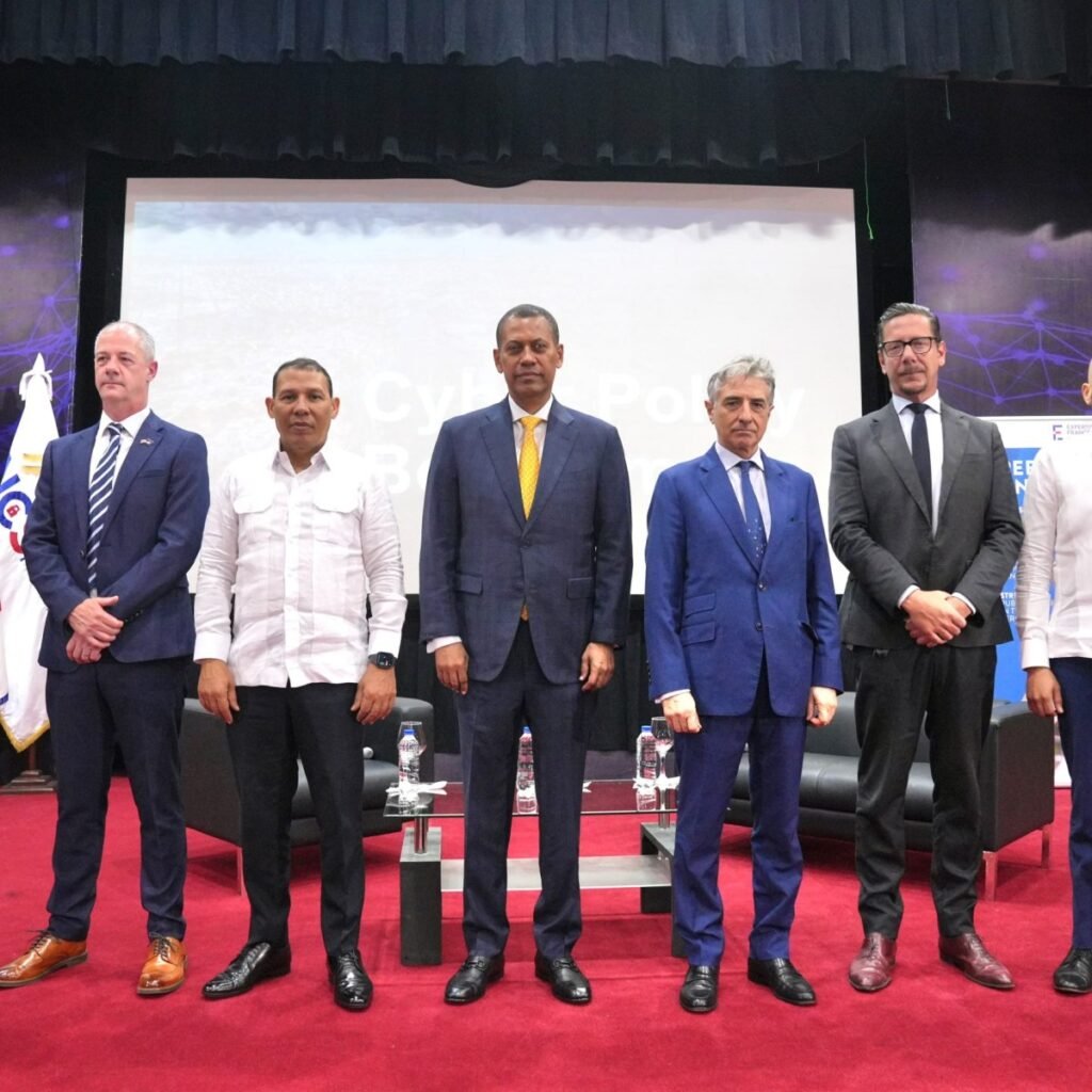 Santo Domingo acoge cumbre regional de ciberseguridad con presión por respuestas concretas