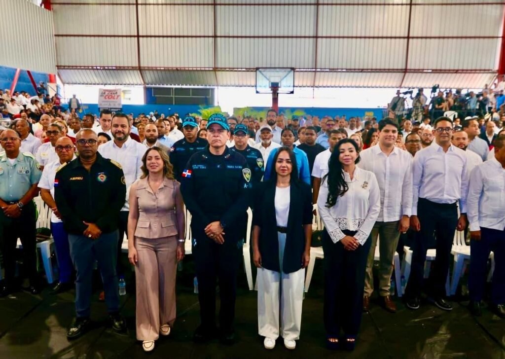 Interior y Policía activa en Villas Agrícolas un plan de seguridad con más de 40 instituciones