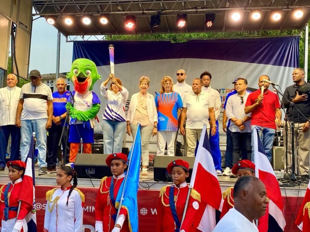 Antorcha de Santo Domingo 2026 recorre Puerto Plata entre actos oficiales y llamado a mantener vigilancia sobre la organización