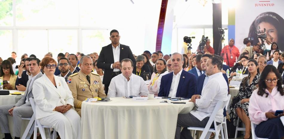 Abinader reafirma su mensaje de honestidad y dice que seguirá la ofensiva contra la corrupción