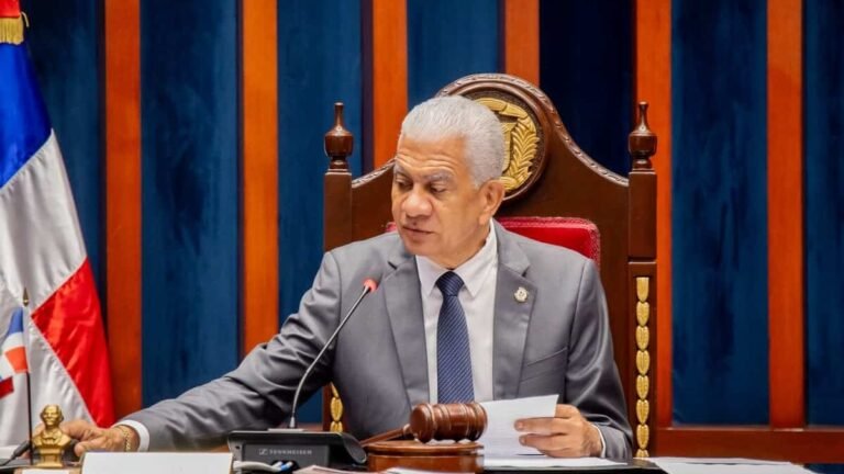 Oficialismo acelera estudio del plan fiscal en el Congreso entre apoyos y reparos