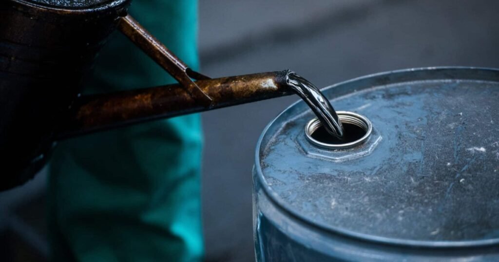 La baja del brent reabre la exigencia de vigilancia sobre el impacto real de los combustibles