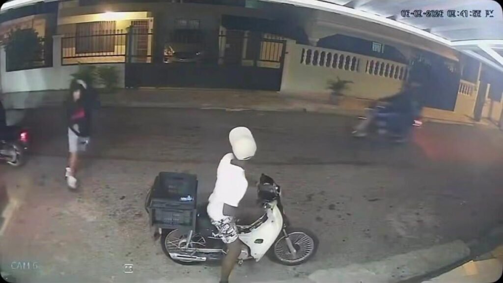 Policía investiga asalto a delivery en Alma Rosa I tras video difundido en redes