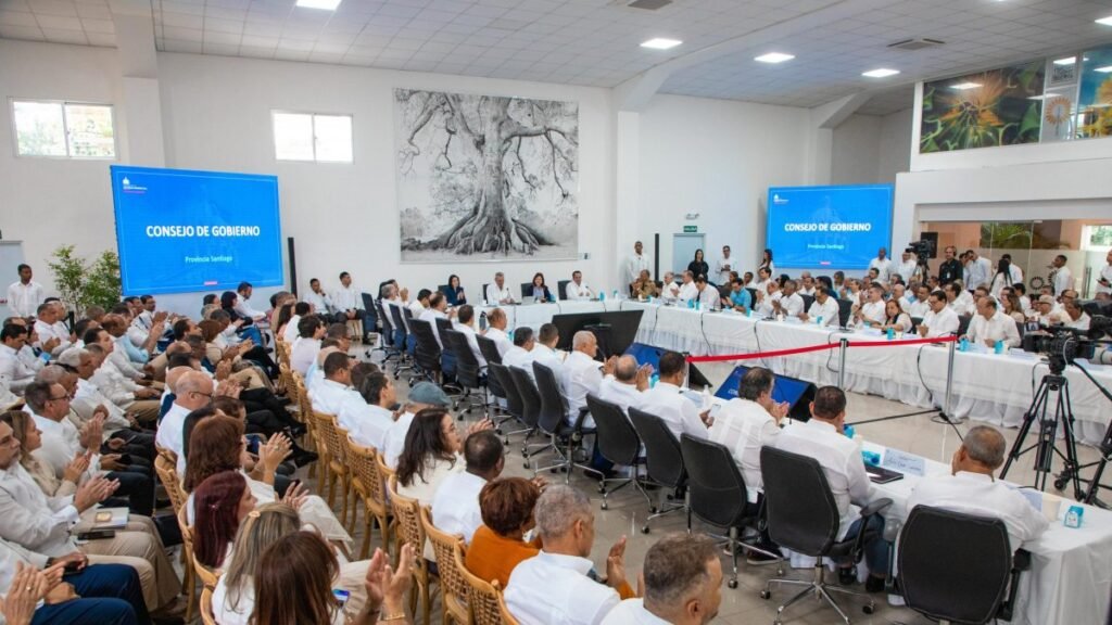 Abinader encabeza en Santiago un nuevo balance sobre 200 obras y compromisos oficiales