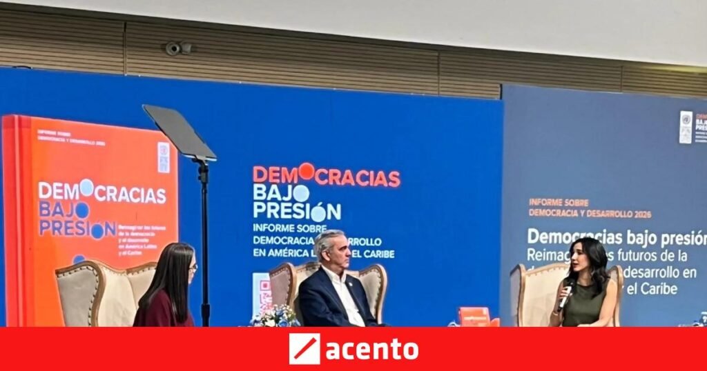 Abinader defiende el consenso político y la continuidad institucional ante el PNUD