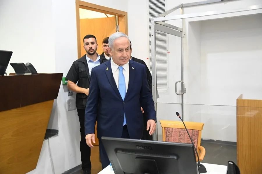 Netanyahu cierra su testimonio atacando a la Fiscalía mientras sigue en pie el juicio por corrupción