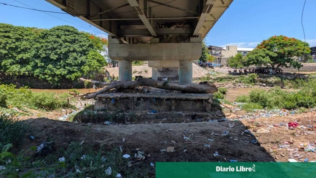 Vecinos y choferes advierten por el deterioro del puente Masacre y piden actuar a Obras Públicas