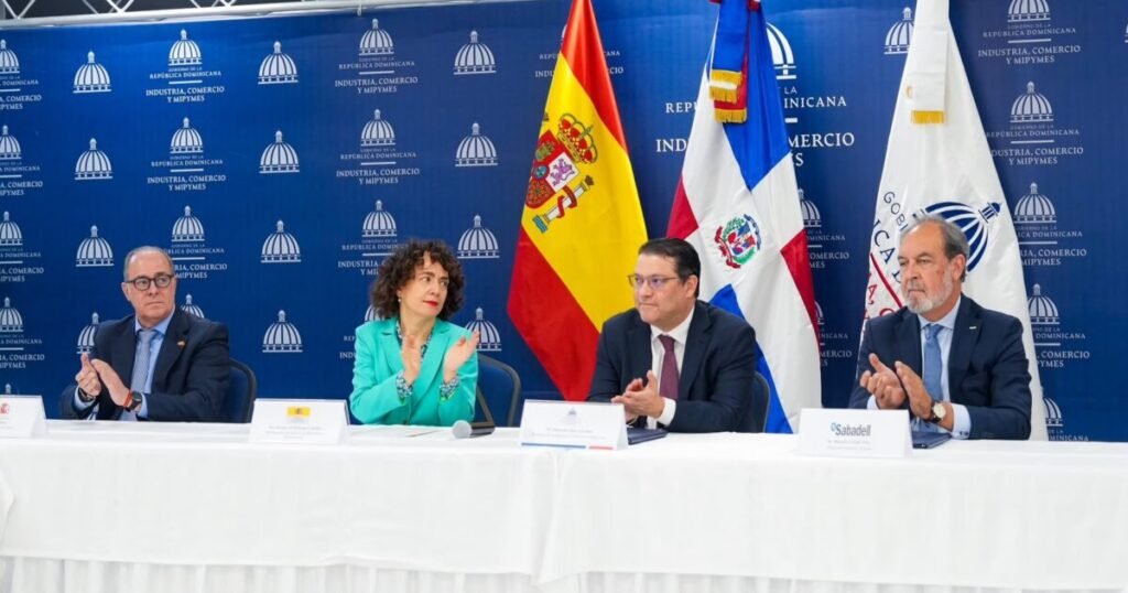 MICM y Banco Sabadell pactan cooperación para impulsar inversión española en República Dominicana