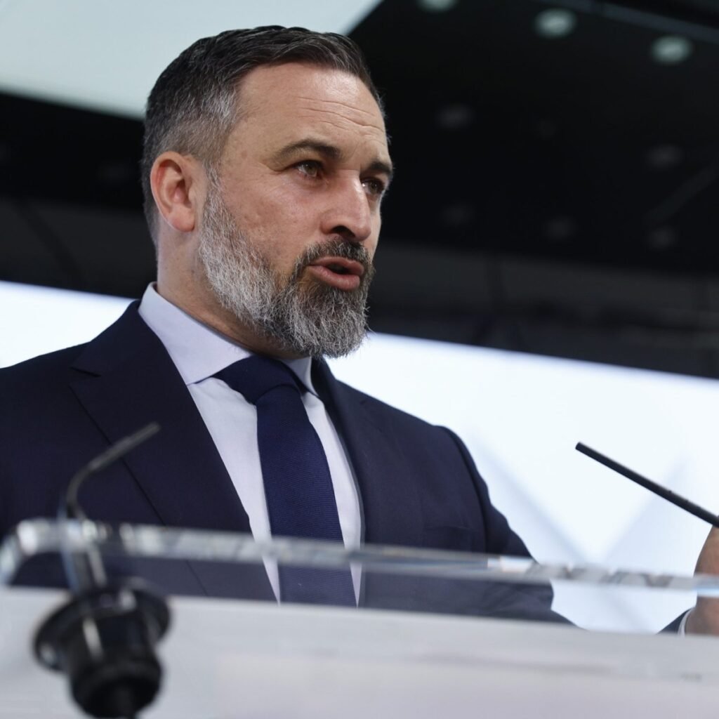 Cepeda queda a la zaga por margen mínimo en Colombia y el oficialismo de Petro entra en tensión