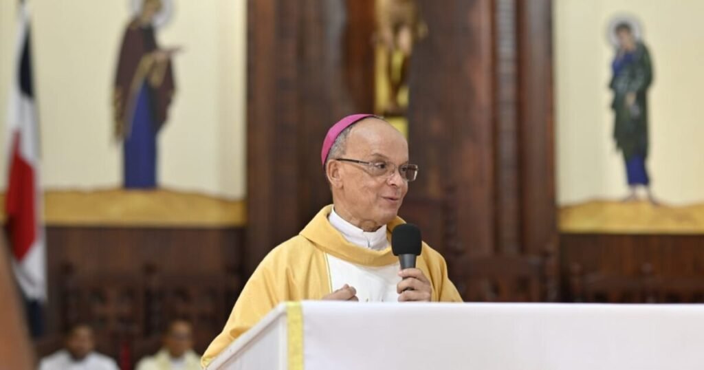 Obispo de SFM advierte sobre la división y la indiferencia en la sociedad