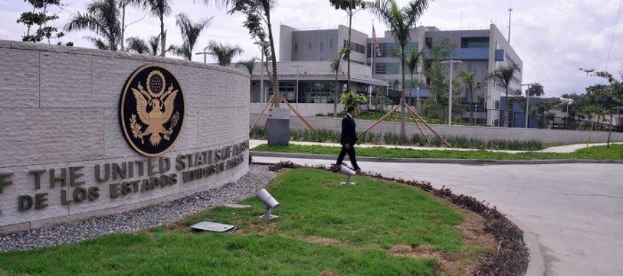 Embajada establece un trámite presencial y estricto para certificar salidas de EE. UU.