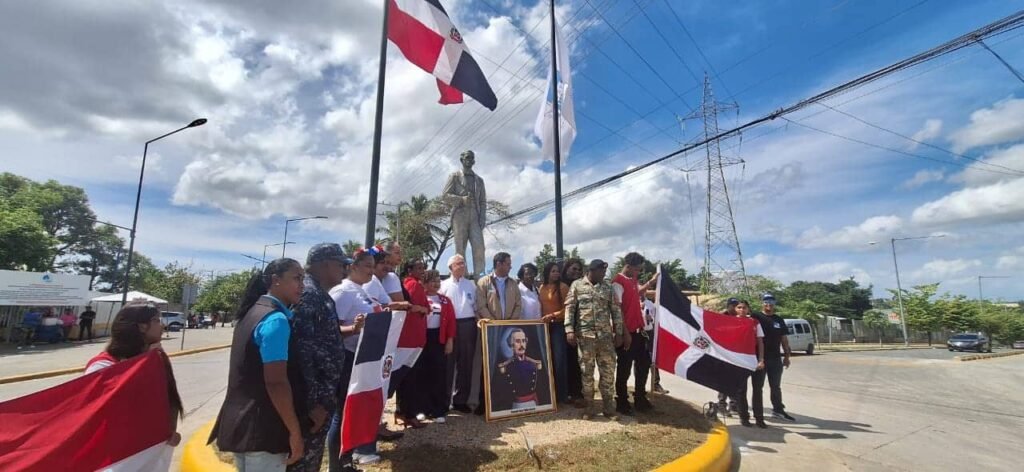 Duarte llega a La Nueva Barquita en una estatua que pone a prueba el peso real de la gestión local