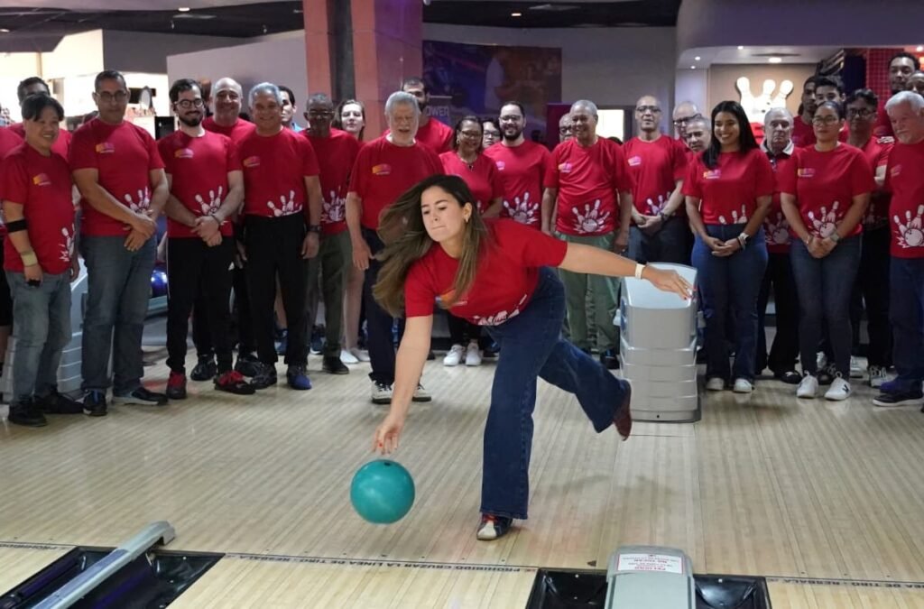 Inicia torneo de boliche Coca-Cola con respaldo privado y foco en una agenda que exige vigilancia sobre prioridades