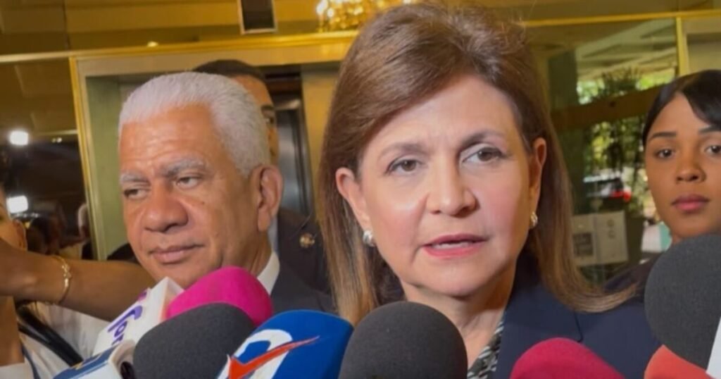 Peña insiste en negociar la reforma laboral y descarta abrir una reforma fiscal