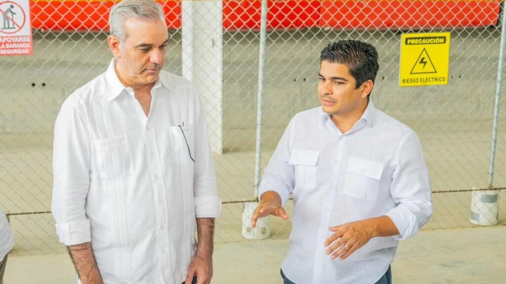 Abinader mantiene para diciembre la apertura del Monorriel de Santiago pese a que sigue en fase final