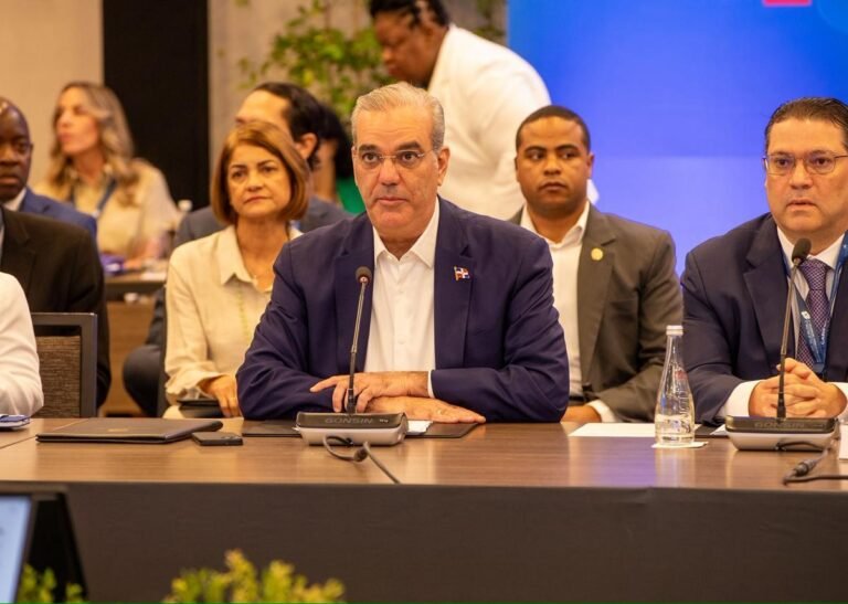 Abinader urge reactivar el Consejo Cariforo-UE y advierte que no puede volver a pasar nueve años sin reunirse