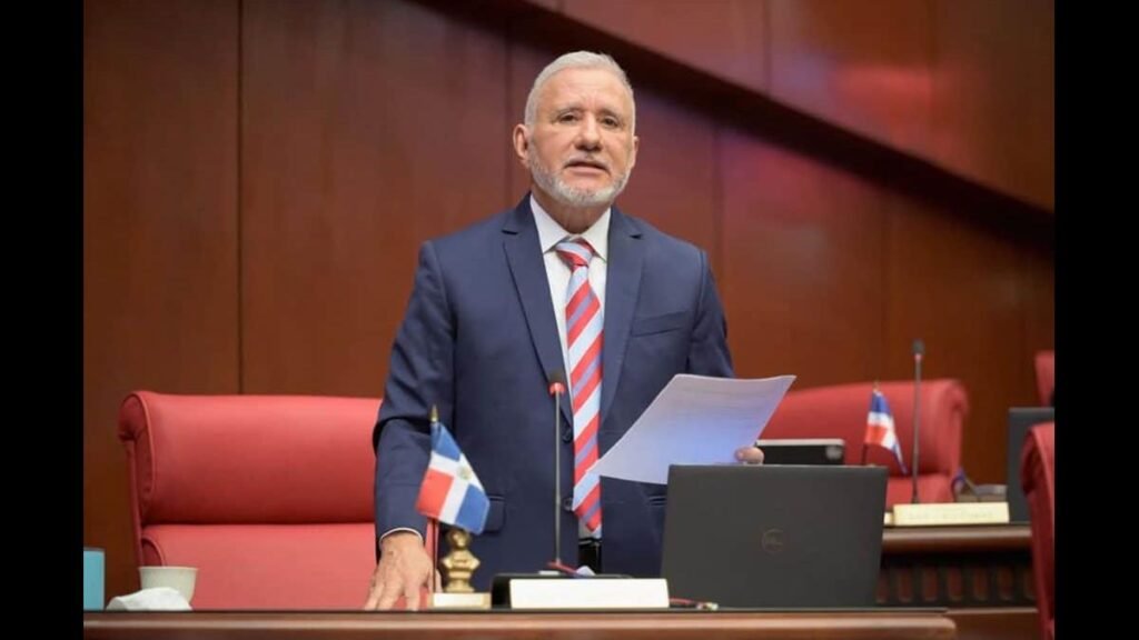 Proponen en el Senado ajustes al Código Penal para eliminar cárcel por difamación y frenar sanciones a medios