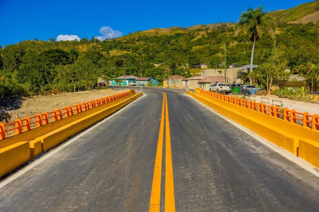 Elías Piña exhibe rezago en inversión pública: 23 de 45 obras siguen en cero ejecución