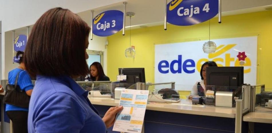 Suben las quejas por las facturas eléctricas y vuelven a tensionar el discurso oficial