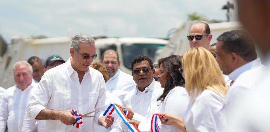 Abinader abre en Los Alcarrizos una estación de transferencia de residuos por RD$49 millones