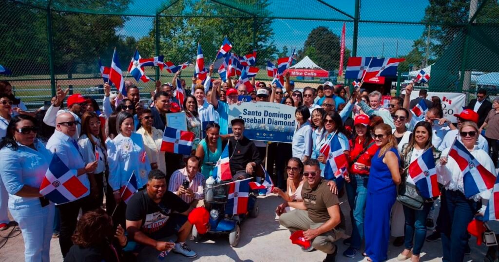 Toronto estrena el Santo Domingo Baseball Diamond tras una larga gestión comunitaria