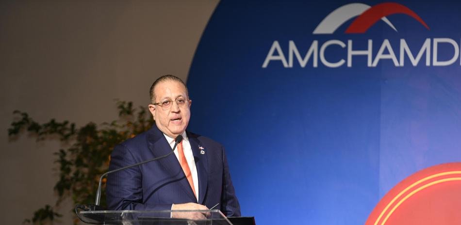 Díaz pone en números el crecimiento de 4.2% y admite la distancia entre el diagnóstico oficial y la calle
