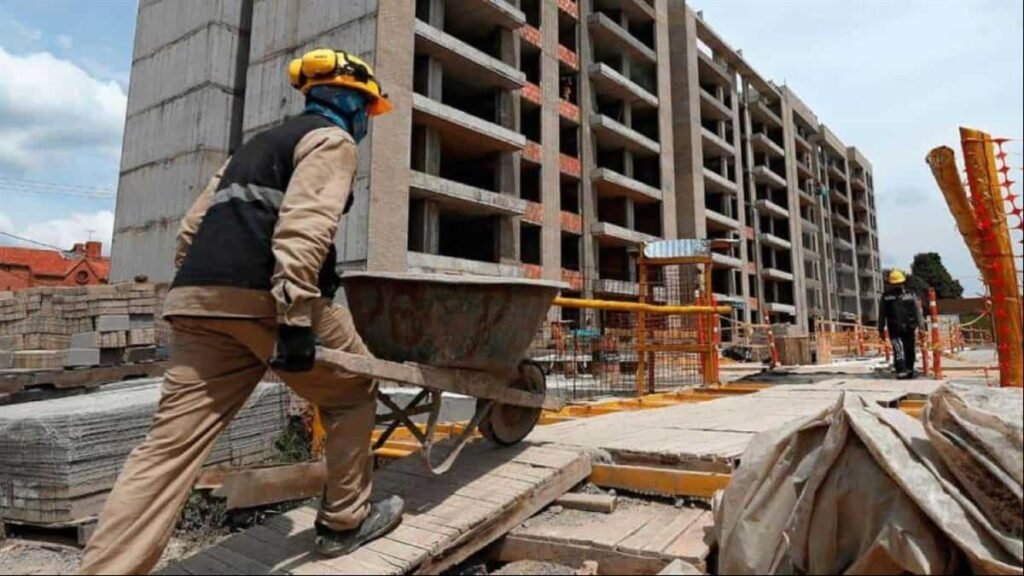 Costos de construcción siguen bajo presión en el Gran Santo Domingo pese a un semestre sin alzas en la mano de obra