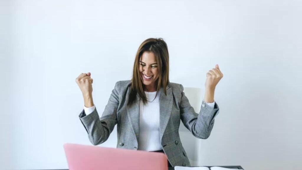 República Dominicana mejora en el ranking de felicidad, pero persiste la exigencia de medir el bienestar real