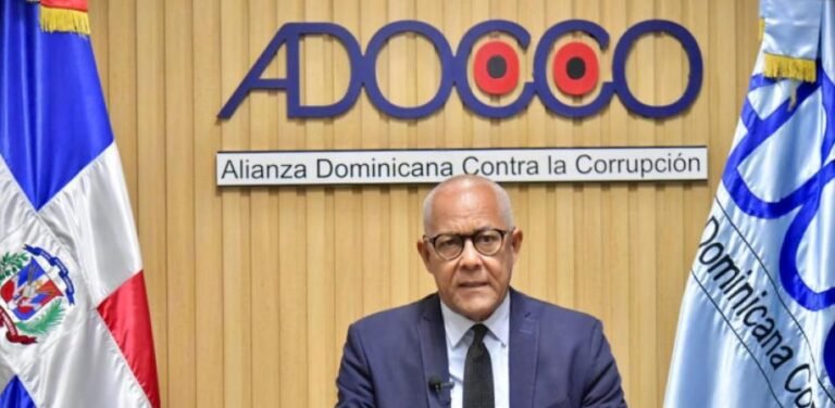 ADOCCO lleva al Congreso nuevas objeciones al Código Penal por posibles afectaciones al periodismo