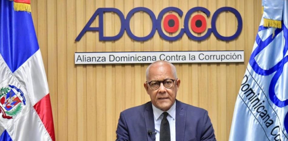 ADOCCO lleva al Congreso nuevas objeciones al Código Penal por posibles afectaciones al periodismo