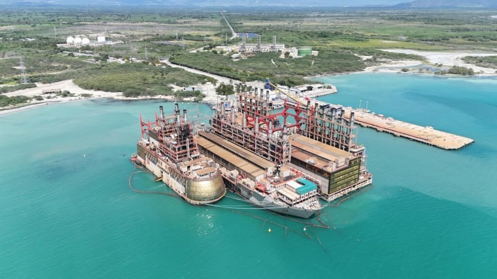 Karpowership presume alcance mundial, pero en RD opera con el precio más alto para las EDE